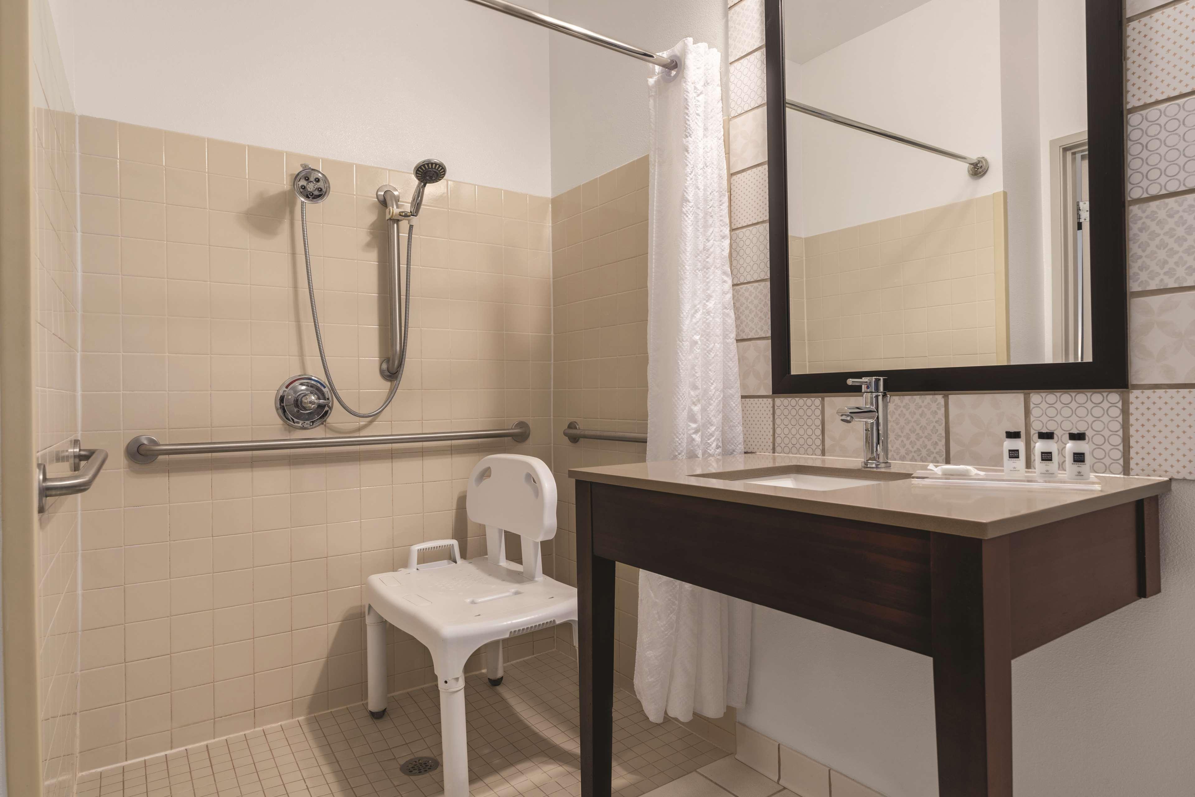Country Inn & Suites By Radisson, Big Flats Horseheads Extérieur photo