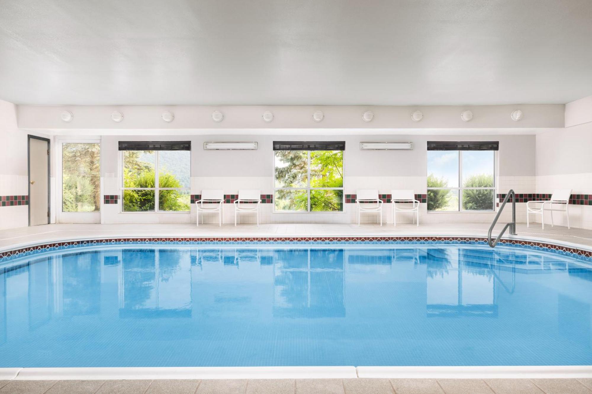 Country Inn & Suites By Radisson, Big Flats Horseheads Extérieur photo