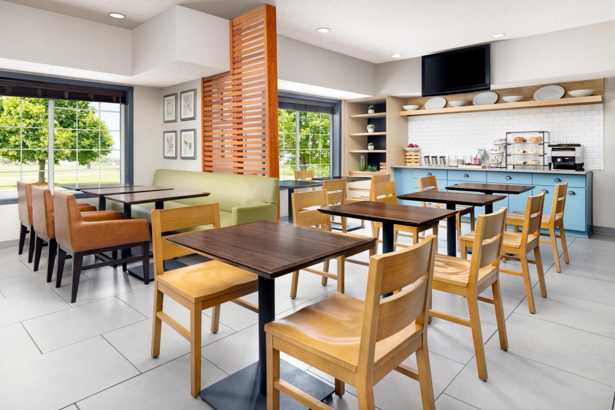 Country Inn & Suites By Radisson, Big Flats Horseheads Extérieur photo